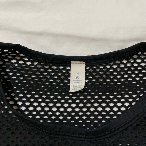 Lululemon sweat your heart out tank - Picture 6 of 8